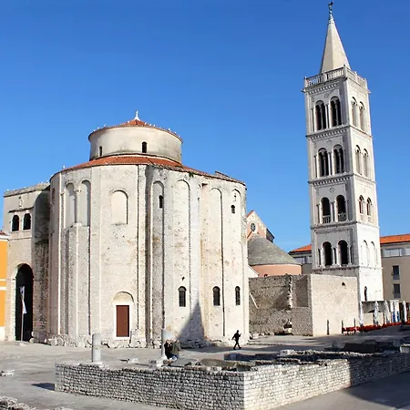 公寓 With A Parking Space - 23459 *